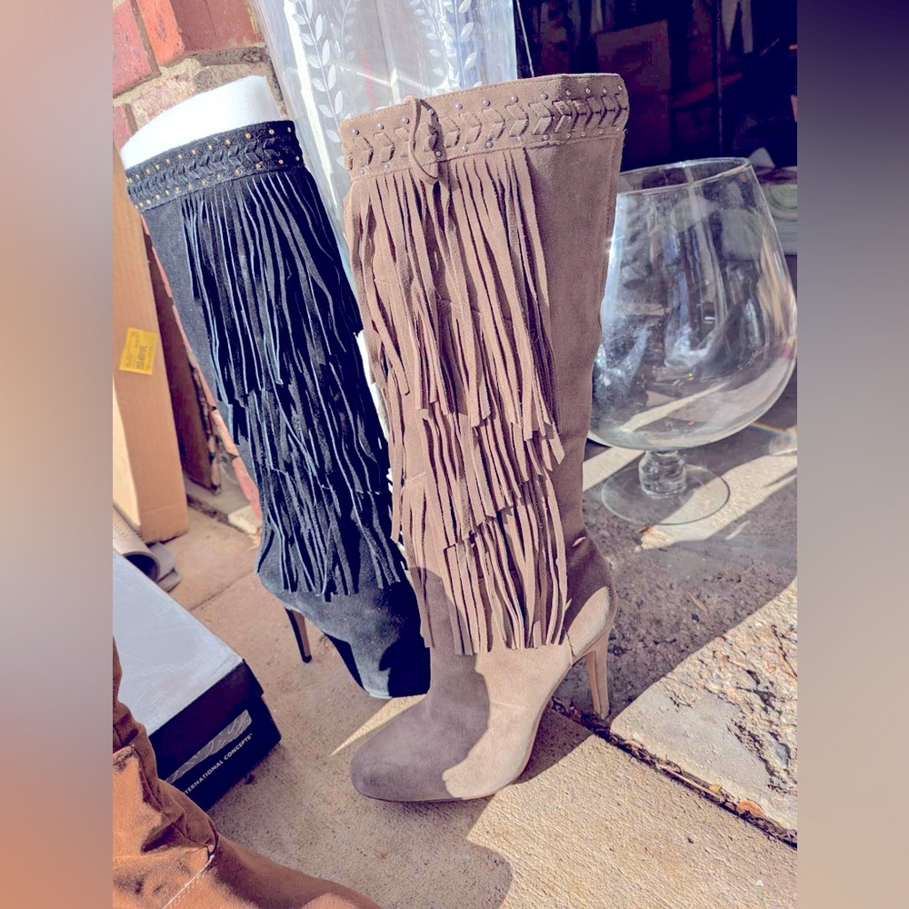 Boots size 7.5